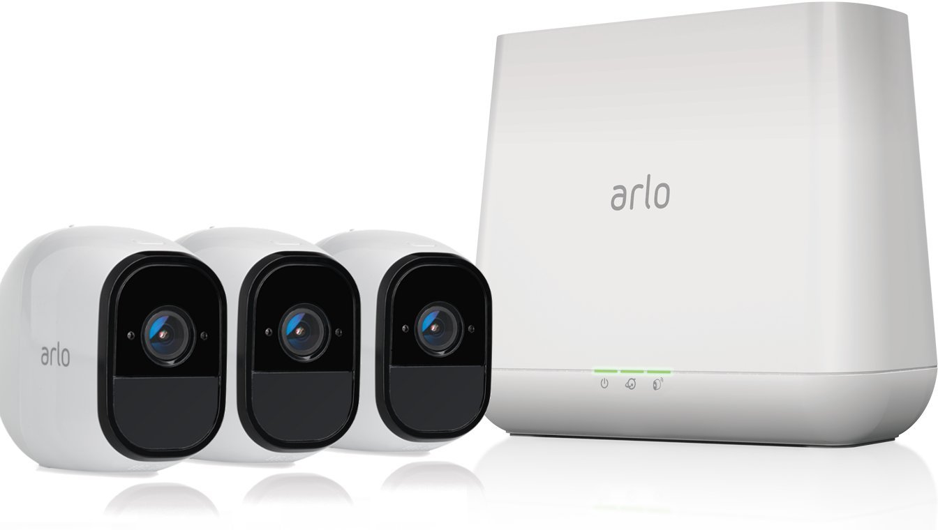 Arlo Pro – Wireless Home Security Camera System with Siren – 3 Camera Kit