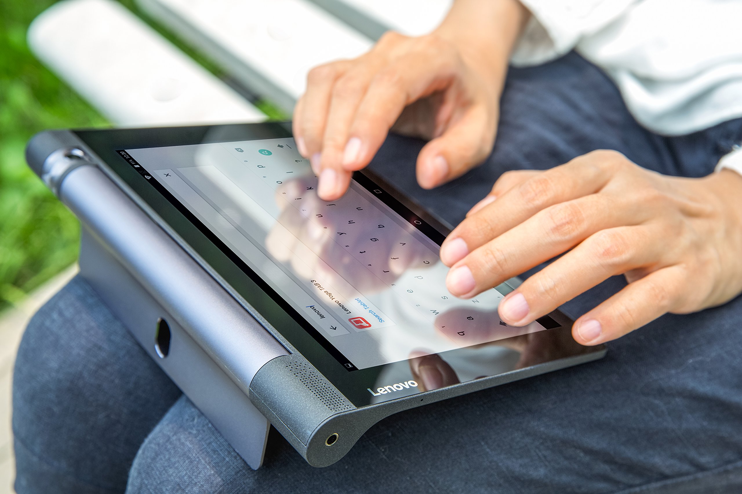 Lenovo Yoga Tab 3 – HD 8″ Android Tablet Computer (Qualcomm Snapdragon APQ8009, 2GB RAM, 16GB SSD)