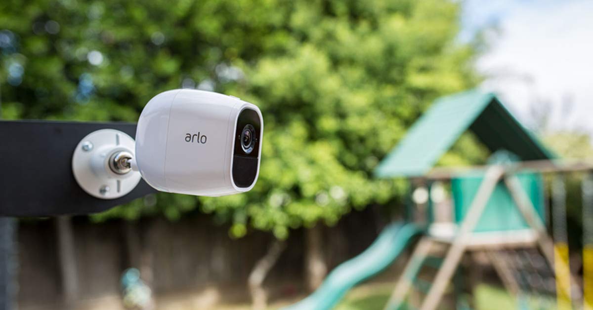 Arlo Pro 2 – Wire-Free Home Security Camera with Siren | Rechargeable Battery, Night Vision, 2-Way Audio, Wall Mount | 1 Camera kit