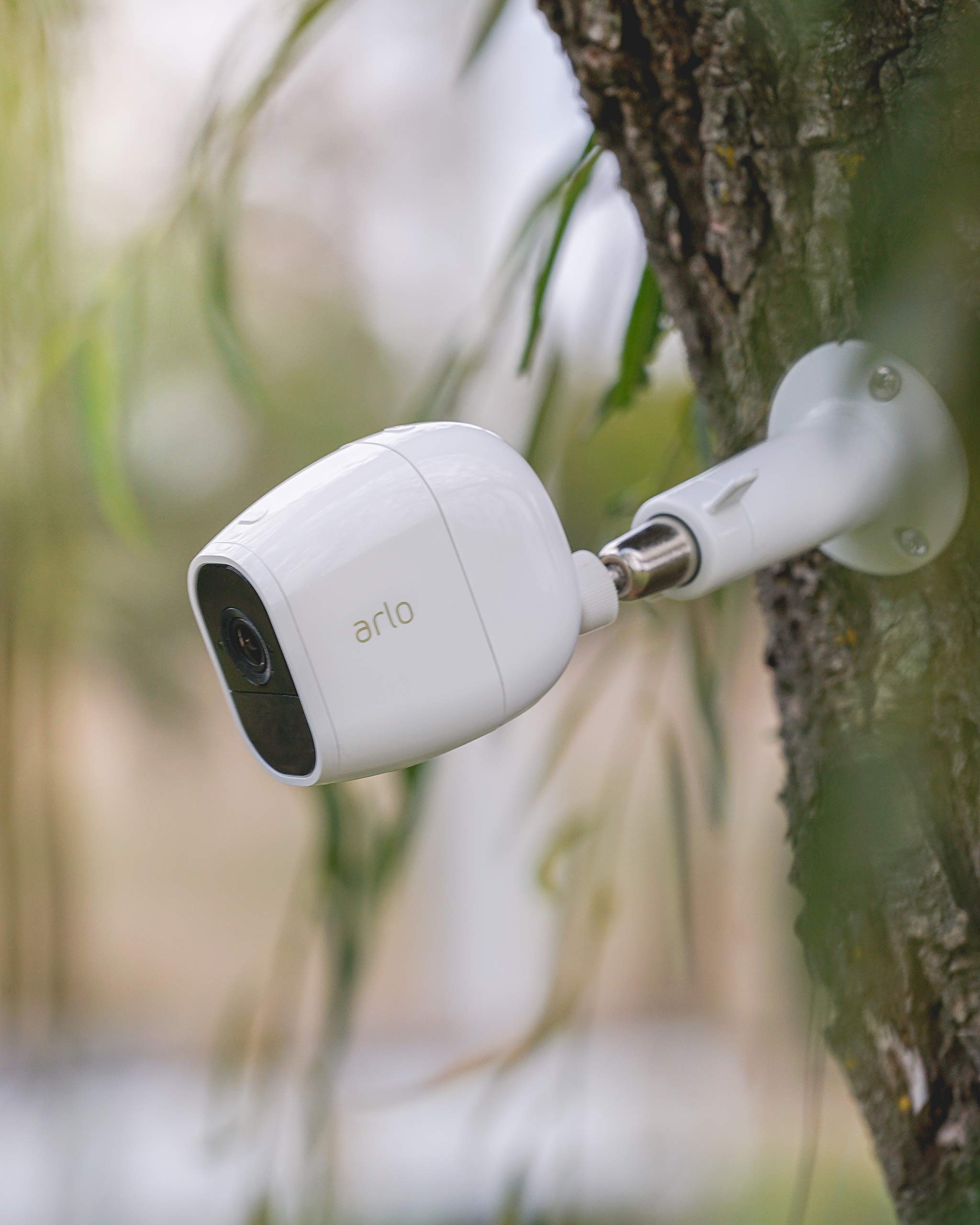 Arlo Pro 2 – Wire-Free Home Security Camera with Siren | Rechargeable Battery, Night Vision, 2-Way Audio, Wall Mount | 1 Camera kit